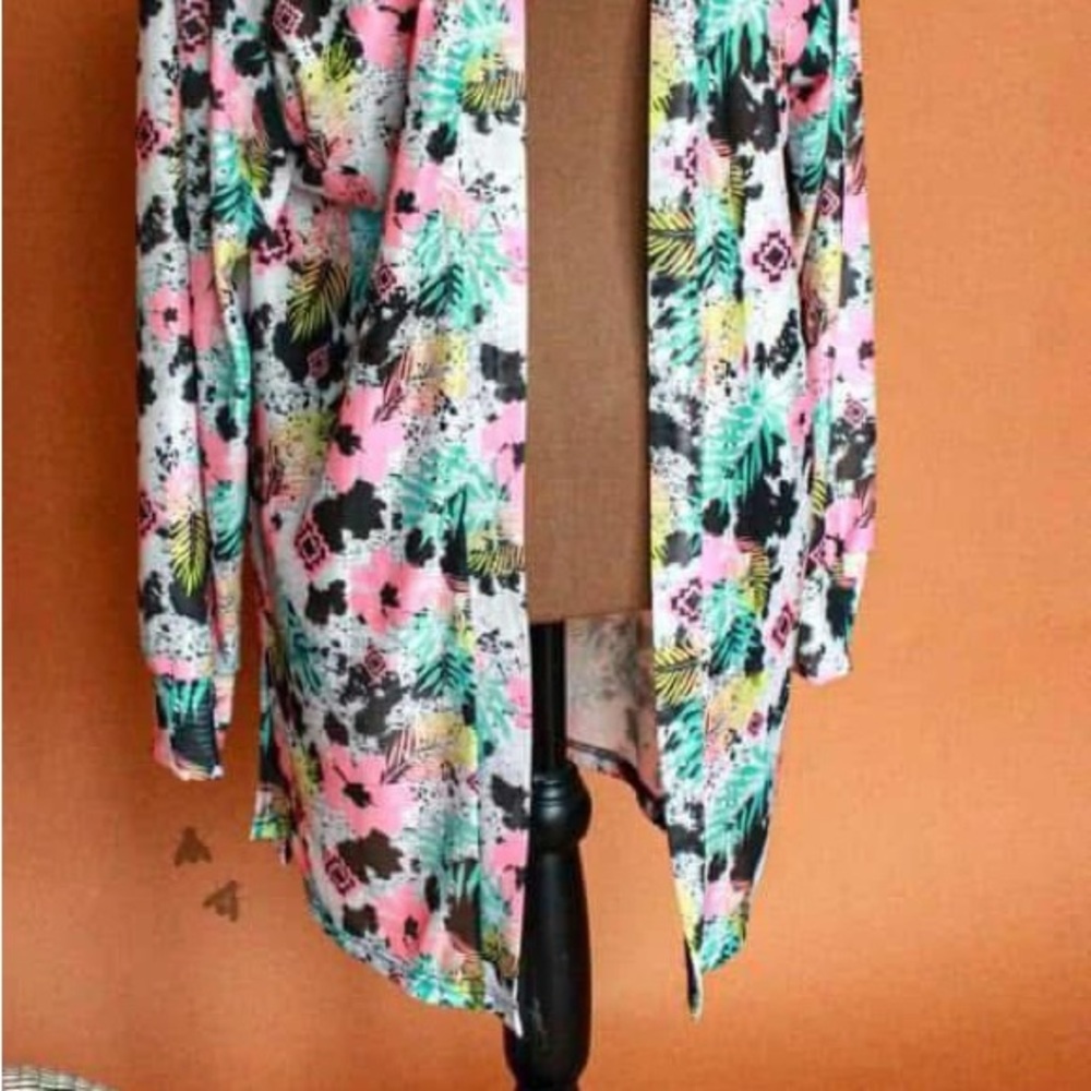 Margarita mooves cardigan